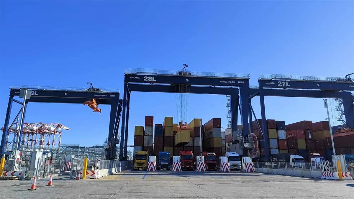 Hutchison Ports BEST impulsa su capacidad operativa con nuevos bloques automatizados y grúas de última generación
