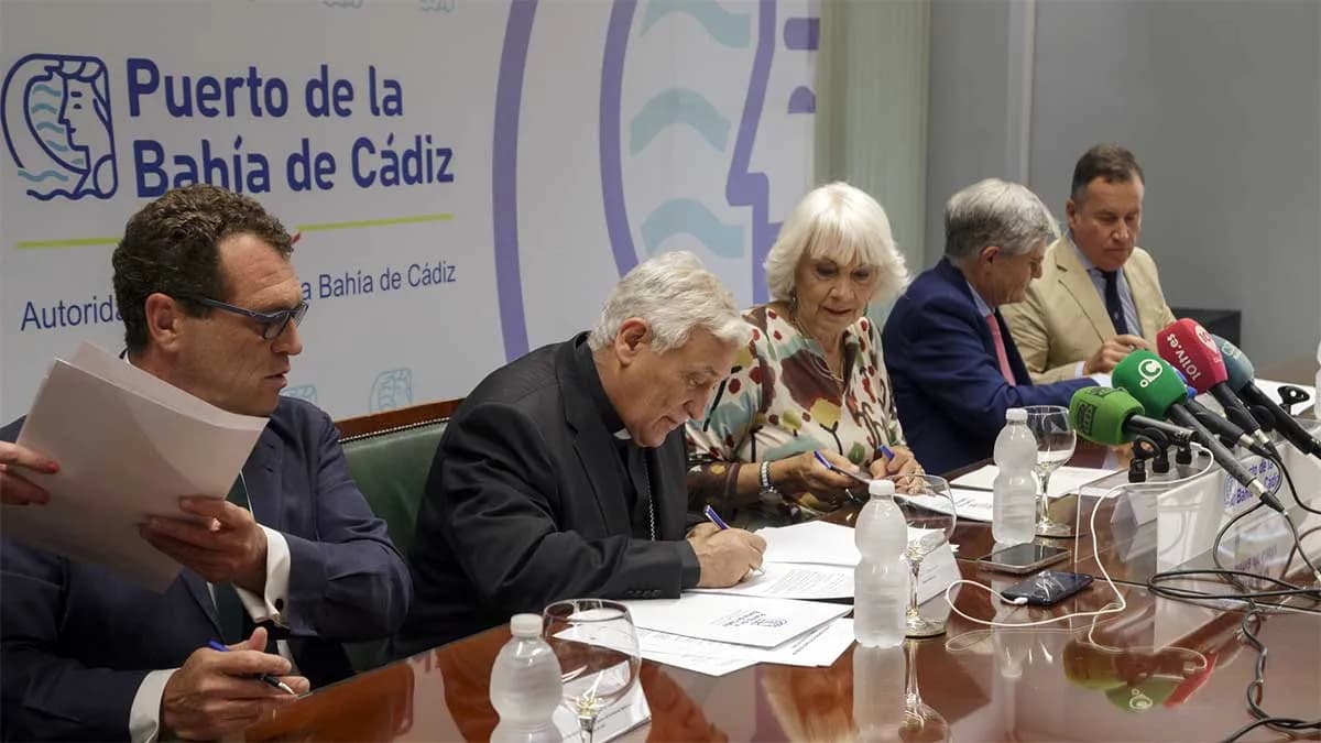 El Puerto de Cádiz impulsa la creación de un Comité de Bienestar para la Gente del Mar