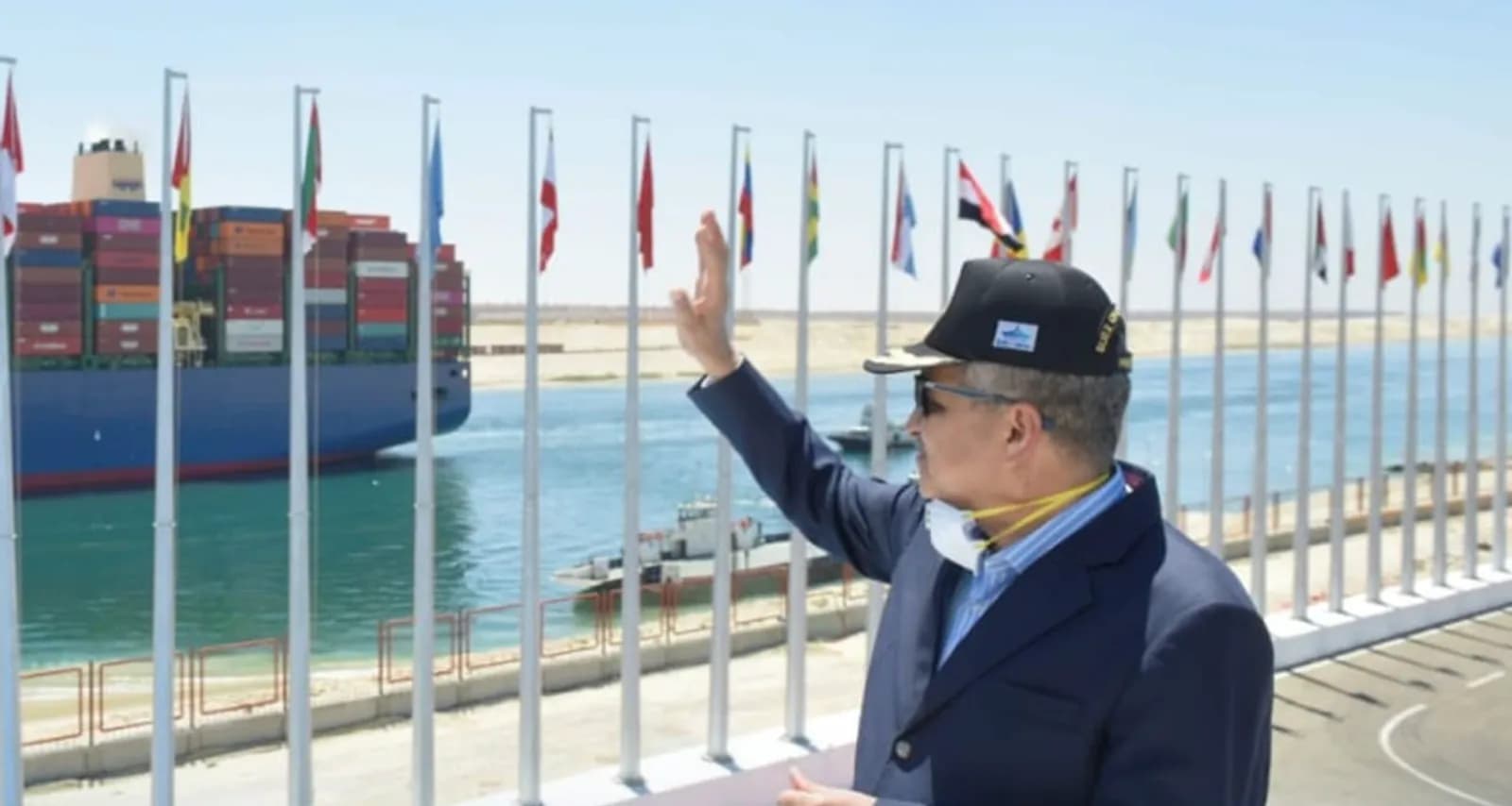 Confirman el cruce de todos los barcos paralizados tras el accidente del Ever Given