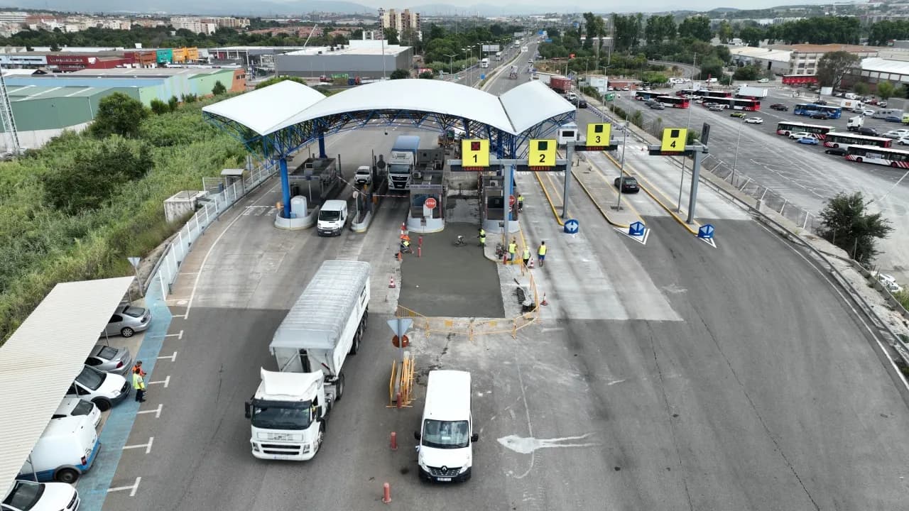 Tarragona finaliza las obras de mejora del pavimento de los carriles de acceso del Eje Transversal