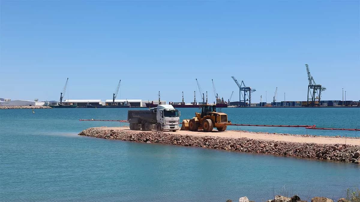 La Autoridad Portuaria de Castellón inicia la expansión de la dársena sur