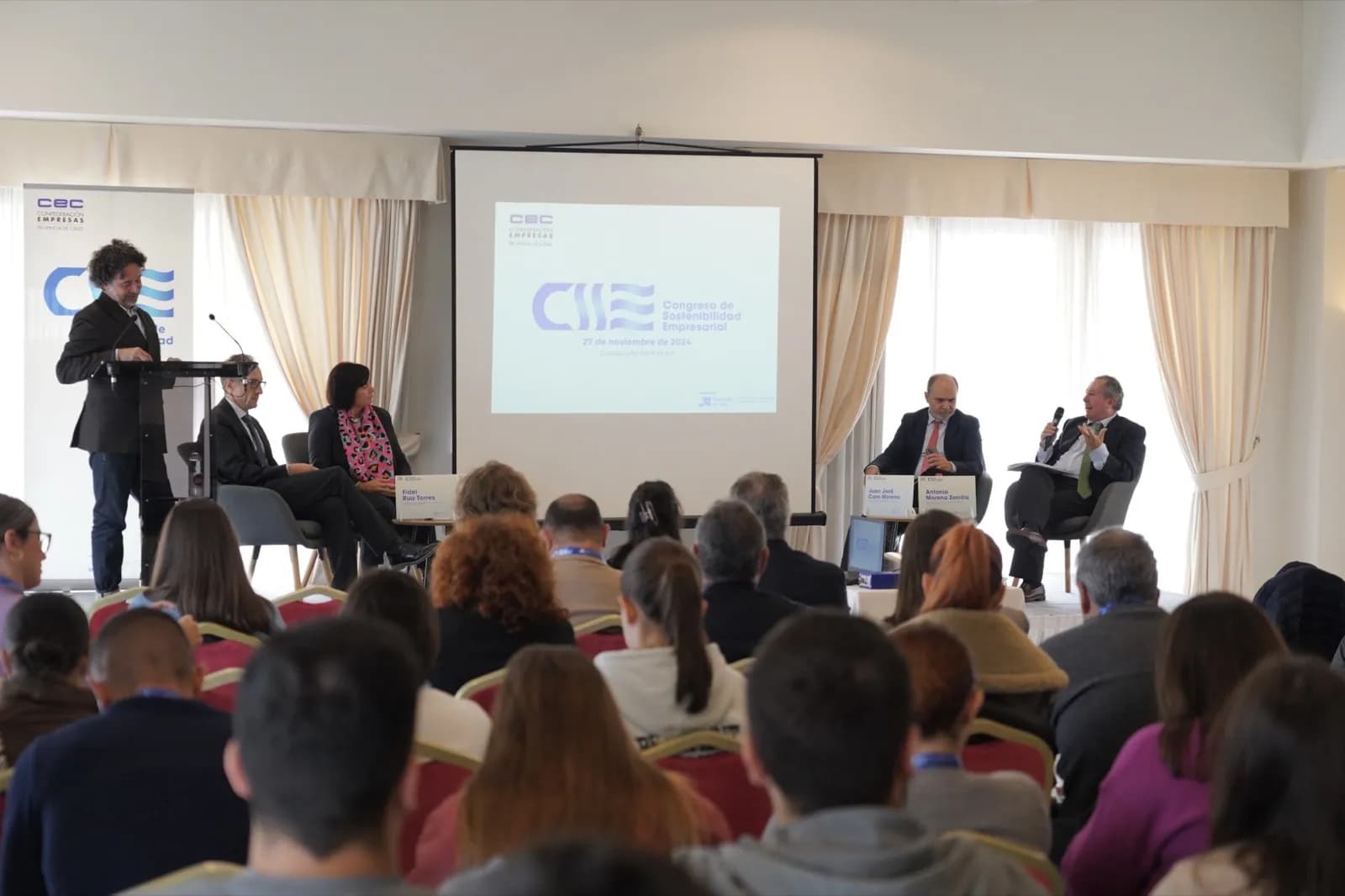 Cádiz impulsa la sostenibilidad empresarial en el Congreso organizado por la CEC