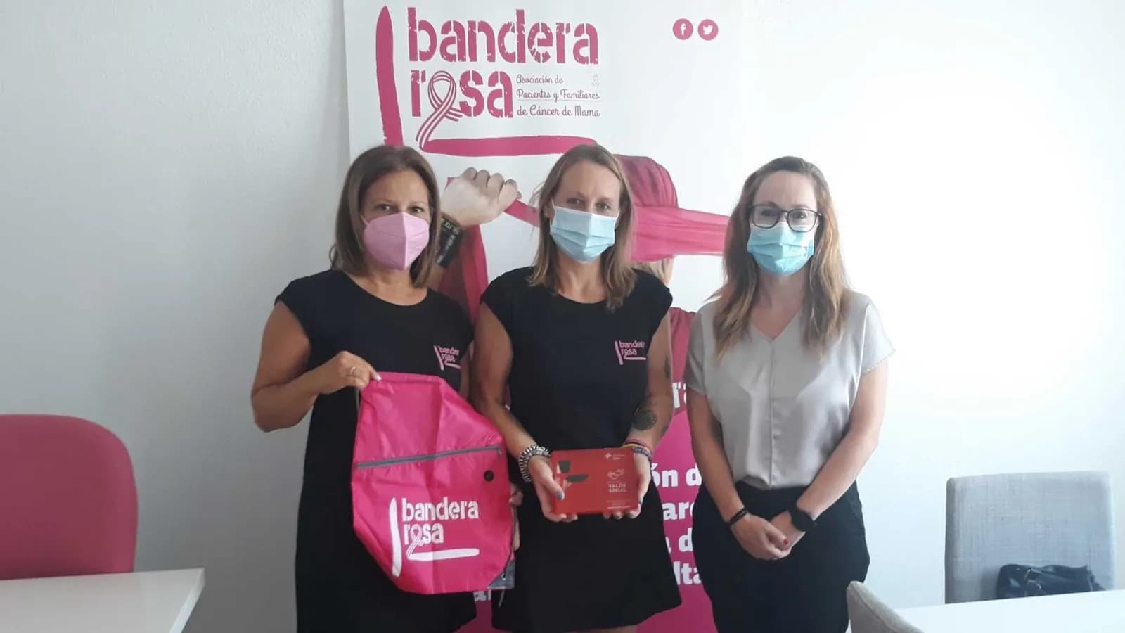 Fundación Cepsa y Bandera Rosa colaboran para ayudar a las pacientes con cáncer de mama