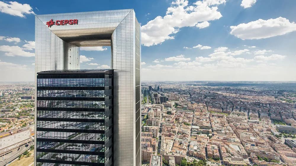 Cepsa logra un clean CCS EBITDA de 742 millones de euros en el primer semestre