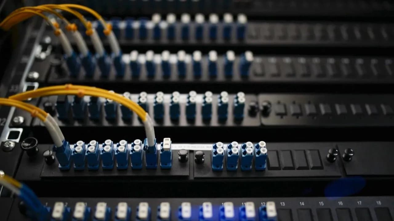 El Puerto de Tarragona logra un hito en ciberseguridad con su certificación dual