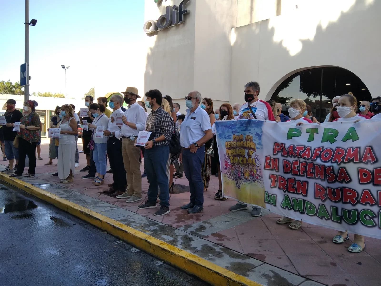La Plataforma Comarcal en Defensa del Ferrocarril inicia su ronda de contactos con los Grupos Parlamentarios