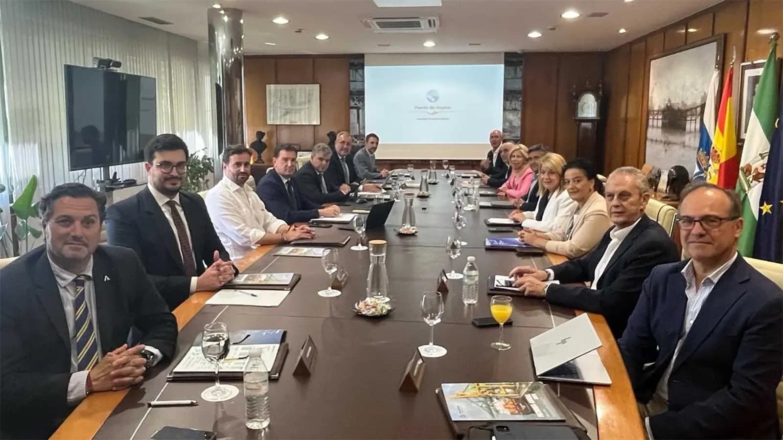 El Puerto de Huelva eleva su cifra de negocio a 47,9 millones y prevé invertir 255 millones hasta 2029