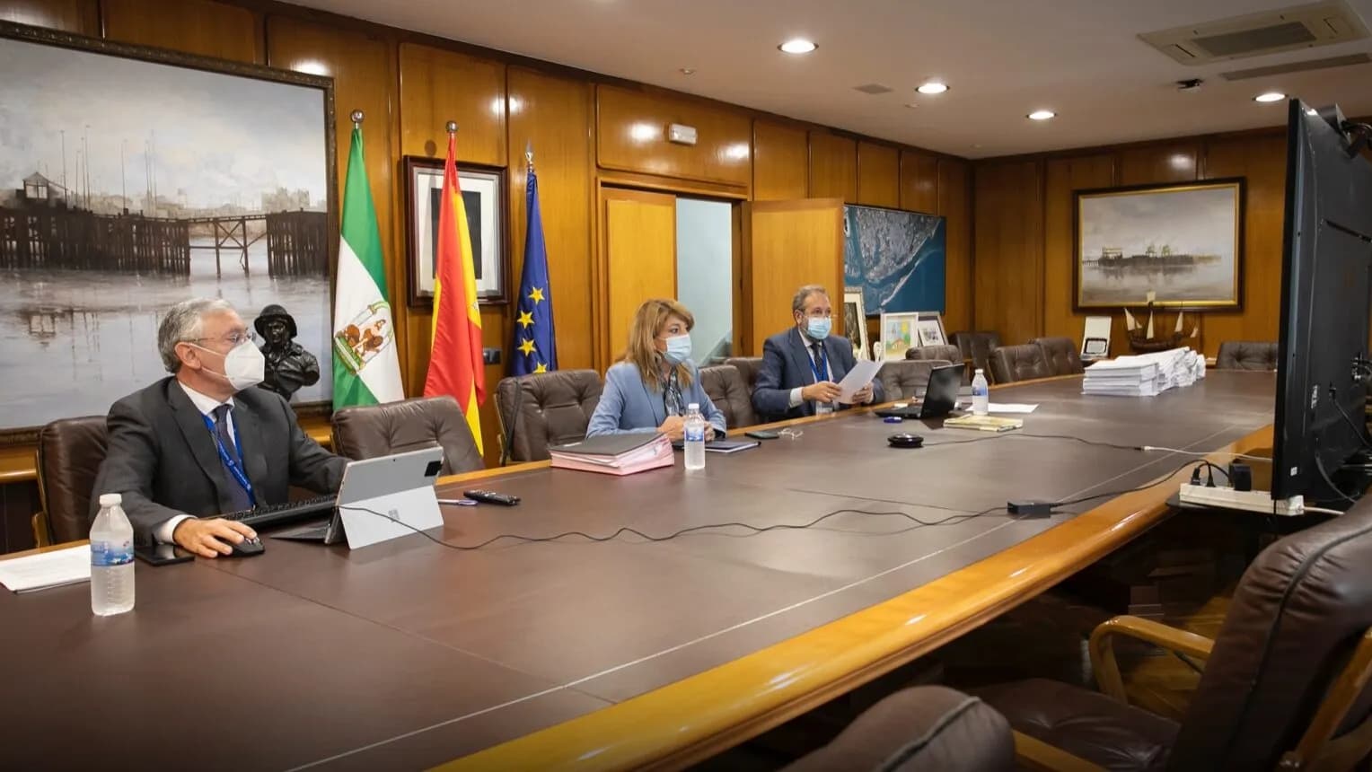 El puerto de Huelva, el segundo que más crece en tráfico de mercancía general y en carga rodada de todo el sistema nacional
