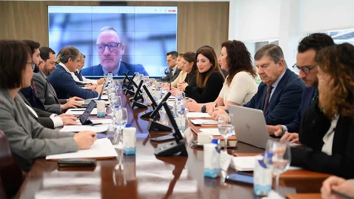 La APA proyecta una inversión conjunta de 100 millones de euros en los puertos de Almería y Carboneras hasta 2028