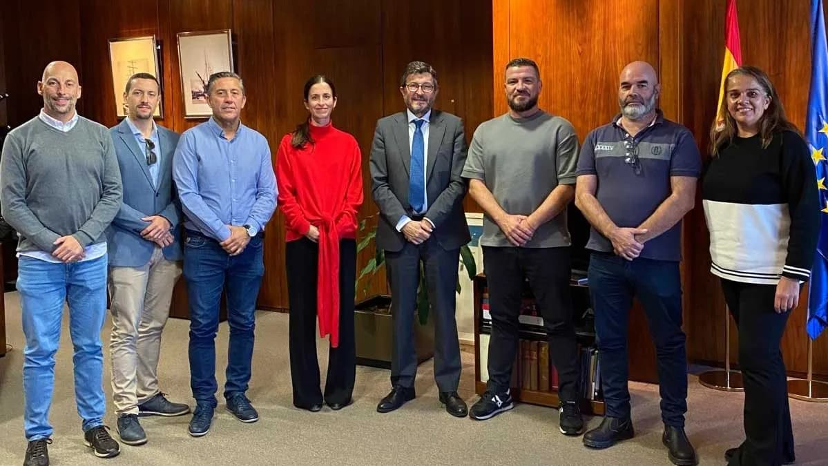 Puertos del Estado y Coordinadora analizan las condiciones laborales y la participación sindical en las Autoridades Portuarias