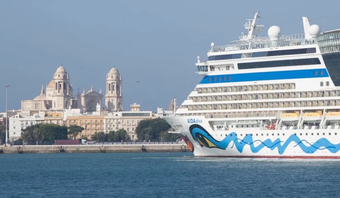 Los puertos españoles alcanzan un nuevo récord con 12,8 millones de cruceristas en 2024