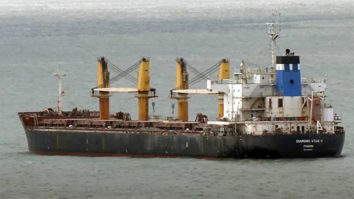 Colisión menor entre dos buques en aguas próximas a Gibraltar