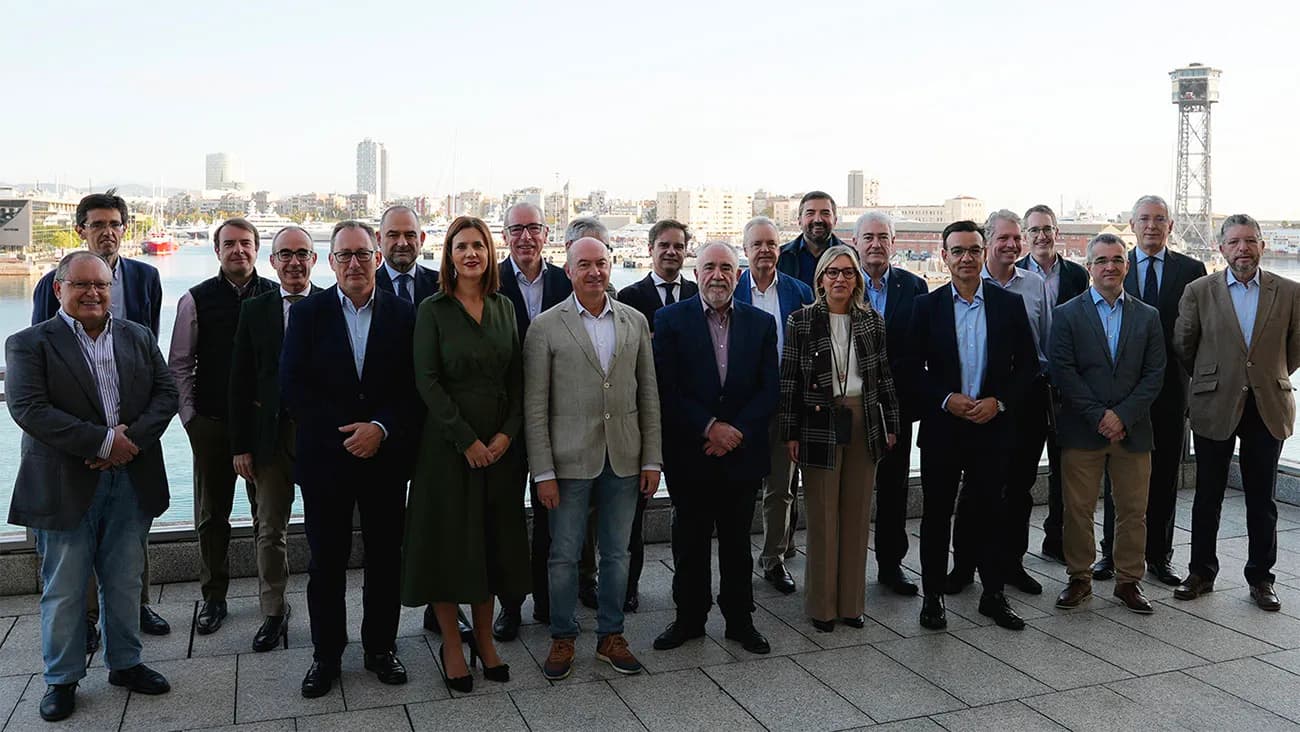 Los directores de los puertos españoles se reúnen en Barcelona para analizar estrategias de descarbonización portuaria