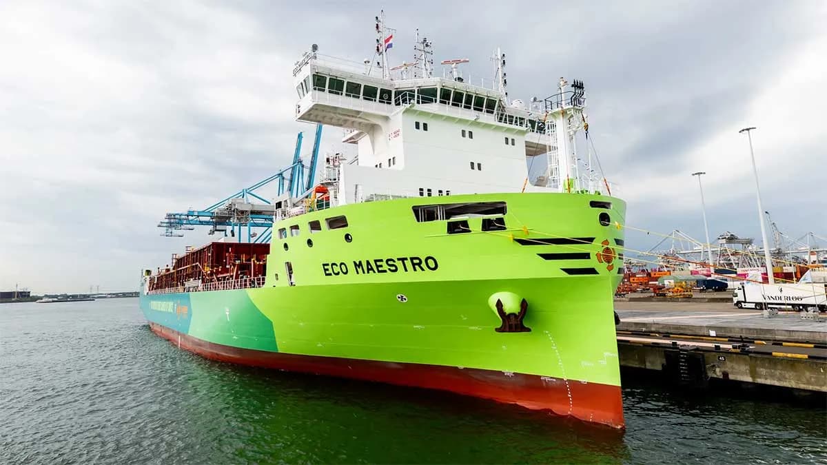 X-Press Feeders lanza la primera red de buques feeder en Europa impulsados por metanol verde