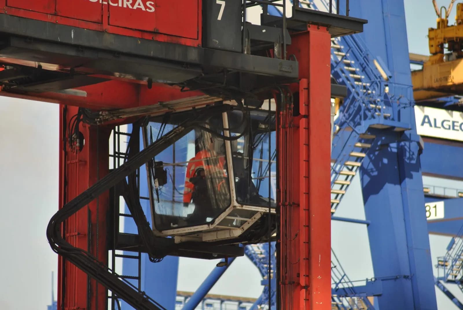 Coordinadora convoca jornadas informativas en el Puerto de Algeciras sobre el ETS marítimo y la situación internacional