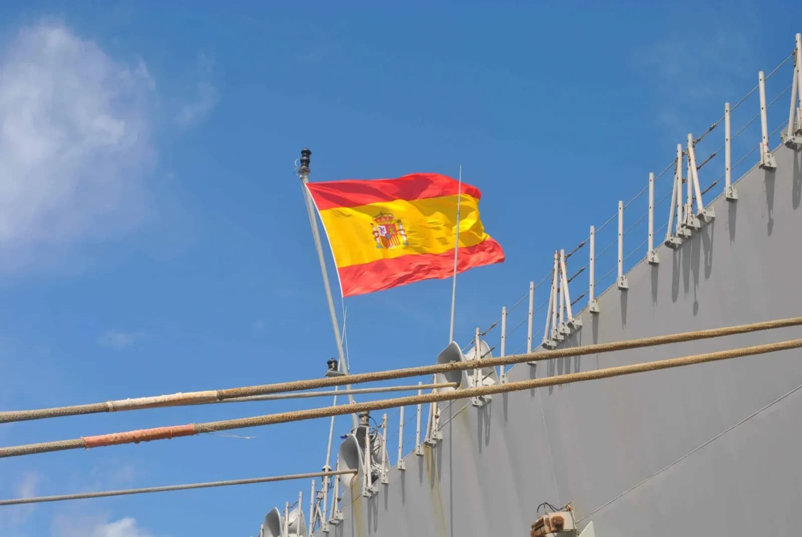 Suspendida la escala del `Galicia´ en el puerto de Algeciras