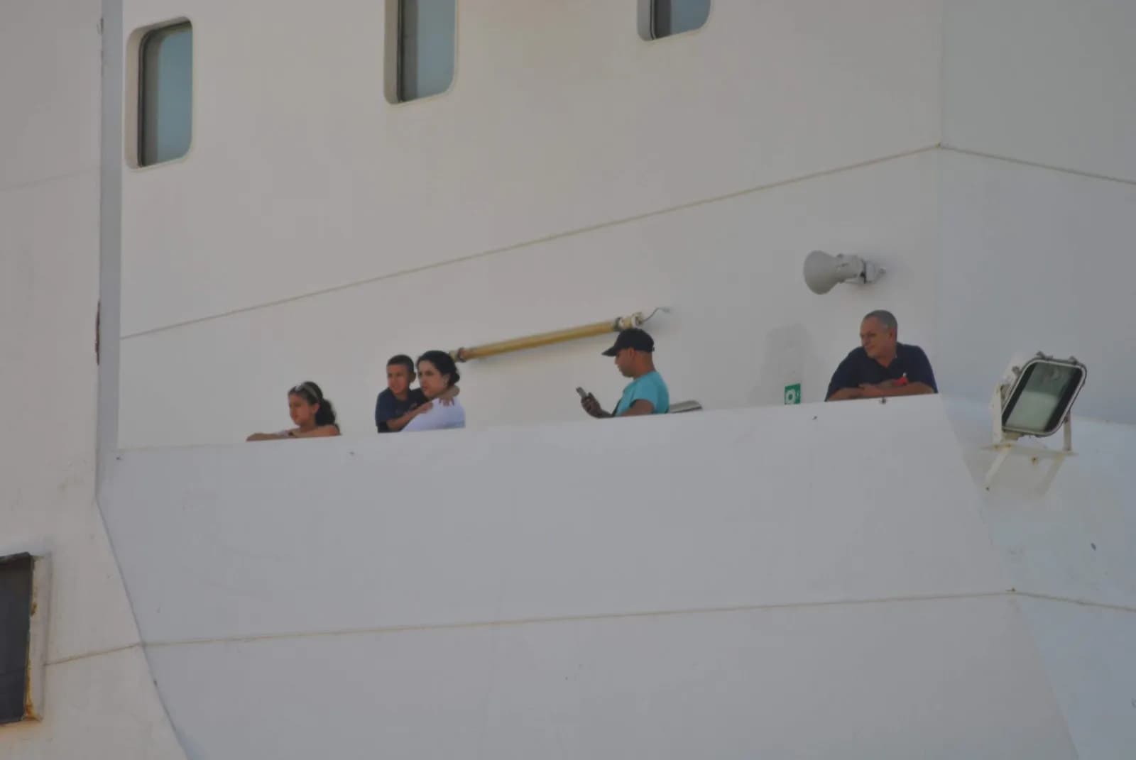 Dos barcos realizarán, diariamente, la travesía entre Portimao y TángerMed