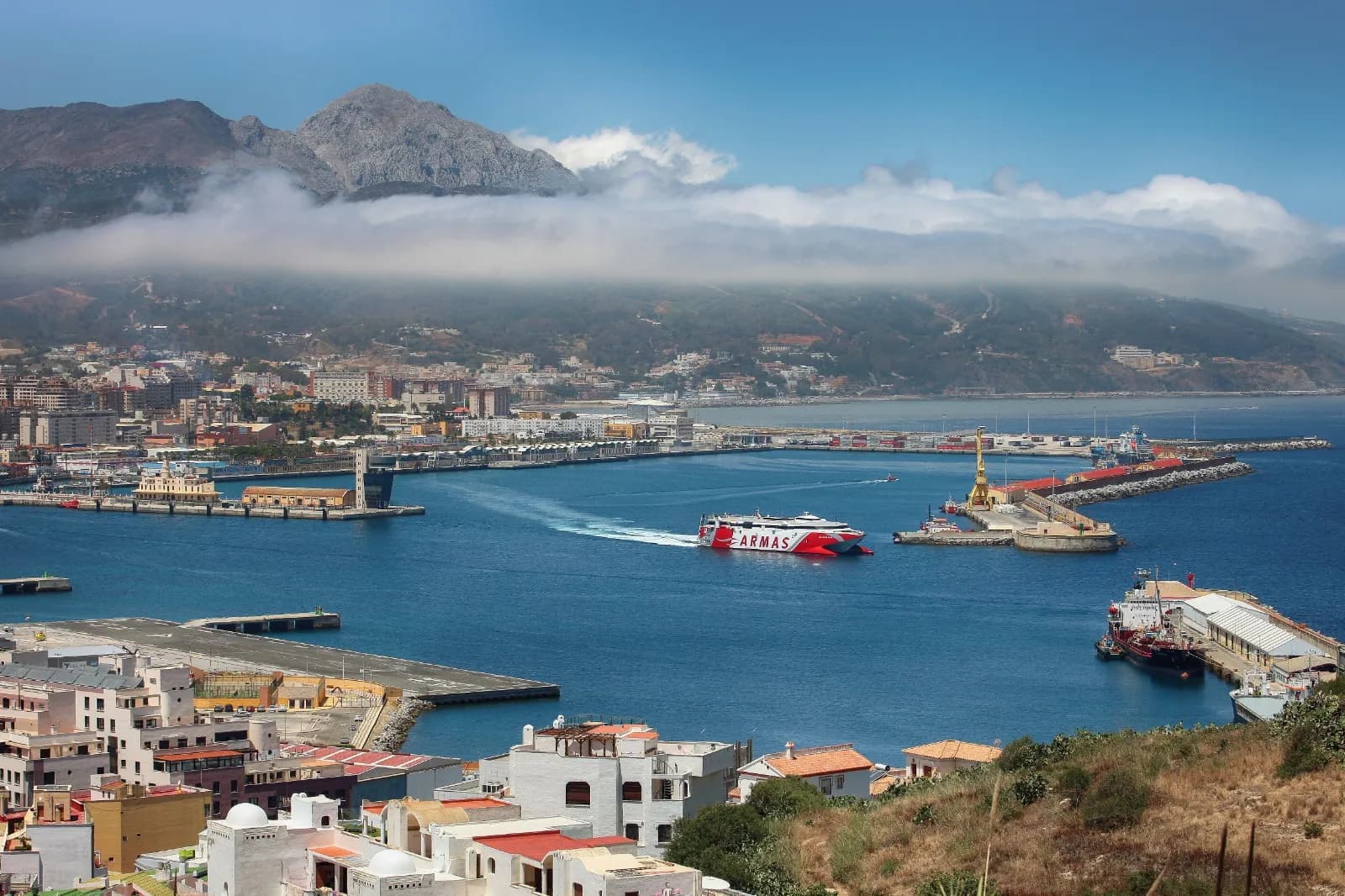 El Puerto de Ceuta realizará la primera prueba para la puesta en marcha del carril de residentes