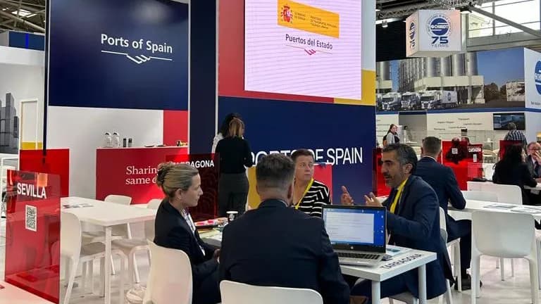 Los puertos españoles resaltan su posición estratégica en la feria “Transport Logistic” de Munich