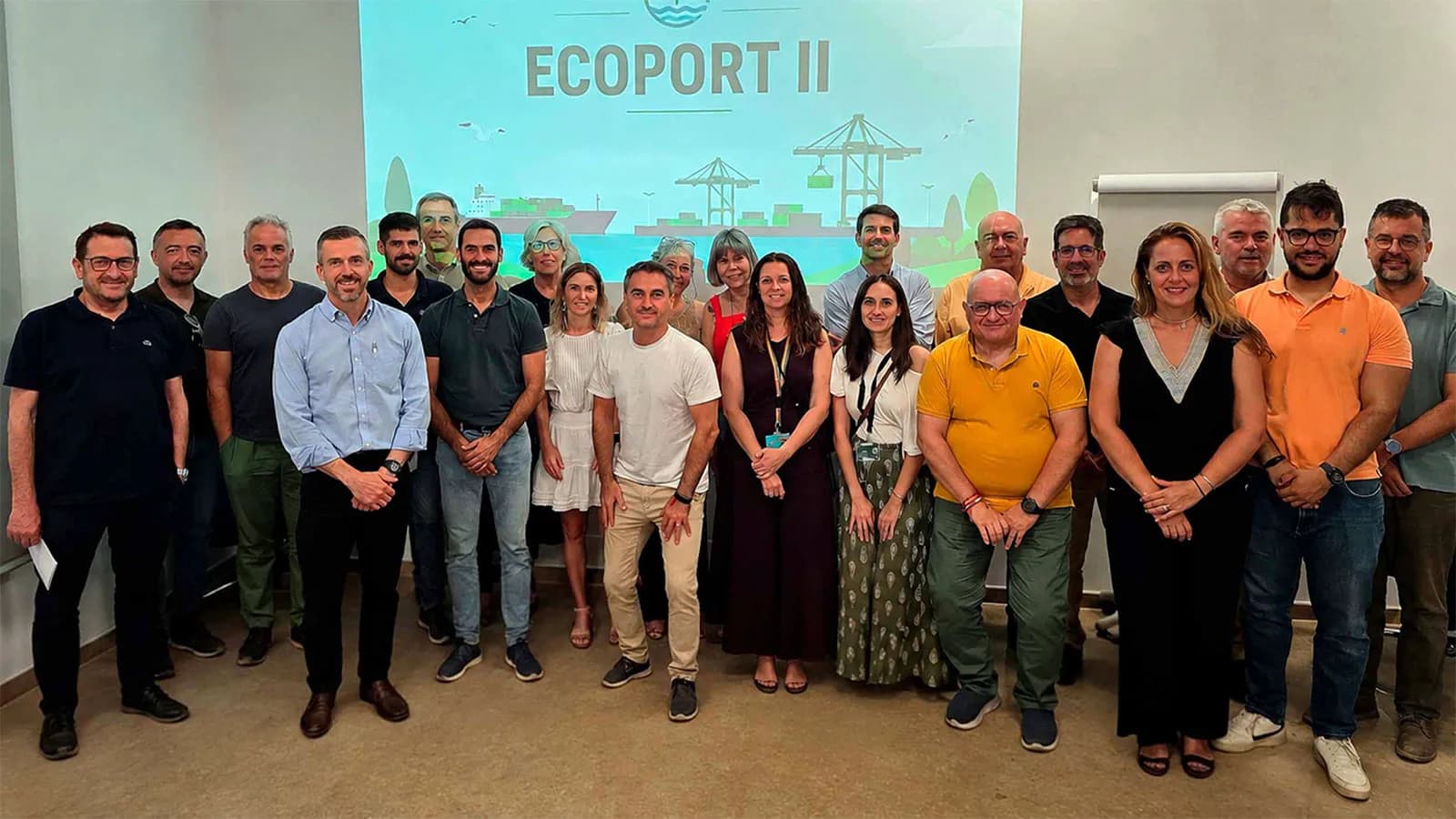 Valenciaport reúne a Ecoport II para abordar energía, emisiones y combustibles alternativos