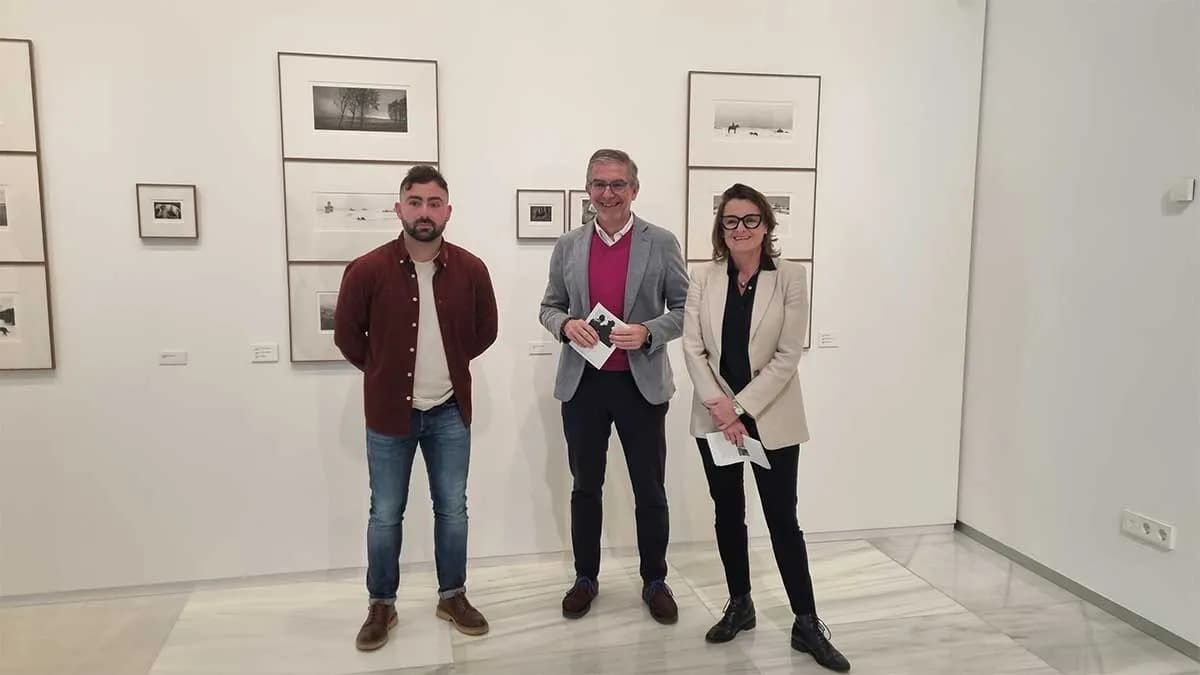 El Palacete del Embarcadero de Santander acoge la exposición Miniaturas de Pentti Sammallahti