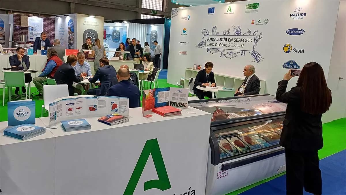 La Junta de Andalucía impulsa la industria pesquera andaluza en la Feria Seafood Expo Global 2023