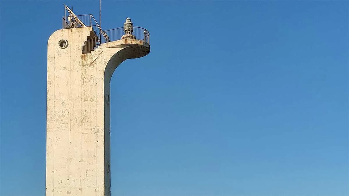 La Autoridad Portuaria de Almería rehabilitará el faro de Punta de Baños