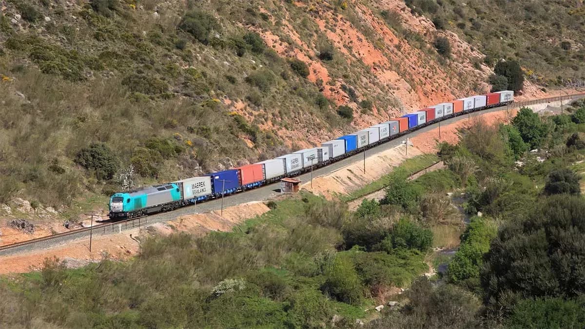 El Gobierno autoriza la licitación de obras por más de 72 millones de euros para modernizar la línea ferroviaria Bobadilla-Algeciras