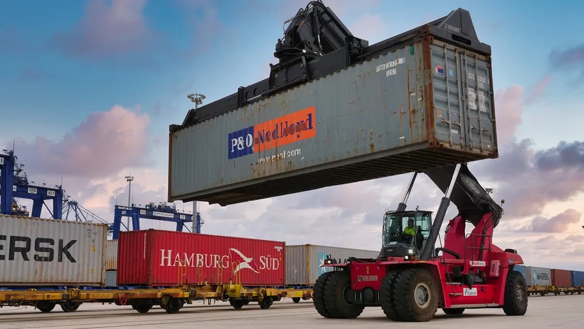 Incremento del tráfico intermodal de contenedores entre Tánger Med y Algeciras en 2023