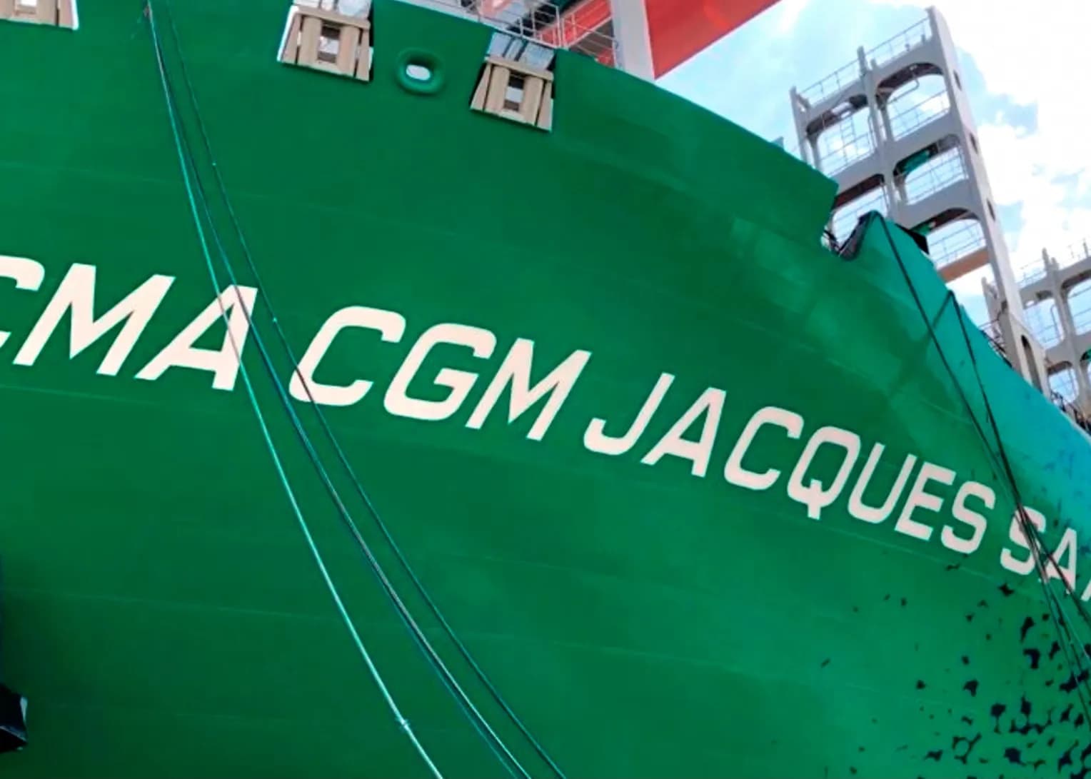 Algeciras recibirá al portacontenedores a Gas Natural Licuado más grande del mundo
