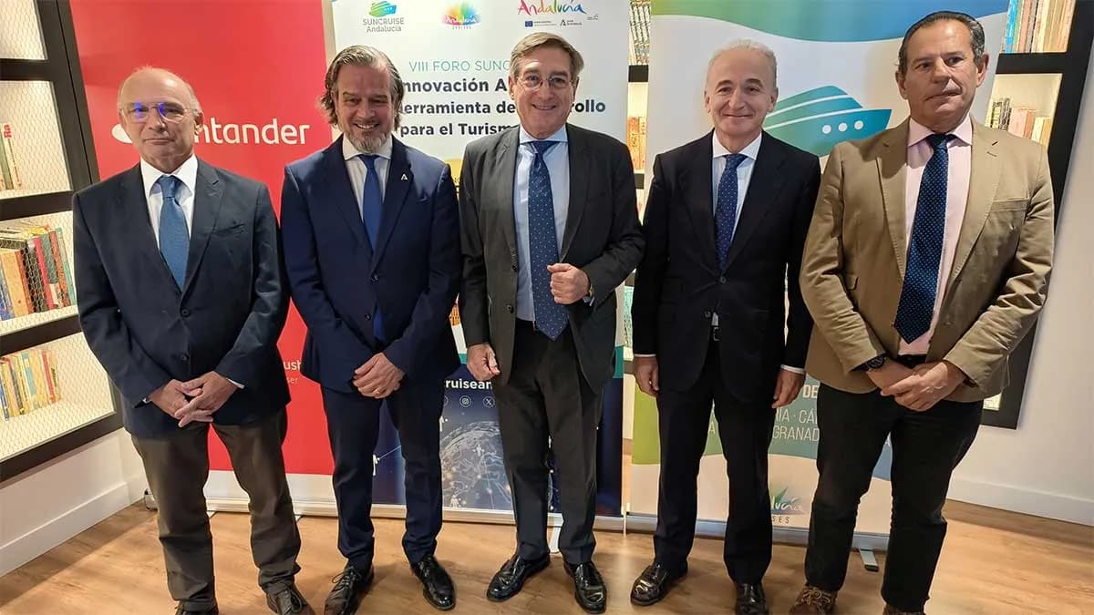 El Puerto de Sevilla acoge un Foro Suncruise centrado en la innovación para el Turismo Azul