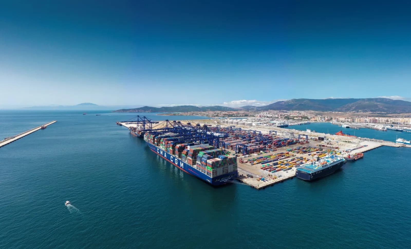 CMA CGM consolida su crecimiento en el tercer trimestre impulsado por la demanda y el alza de fletes