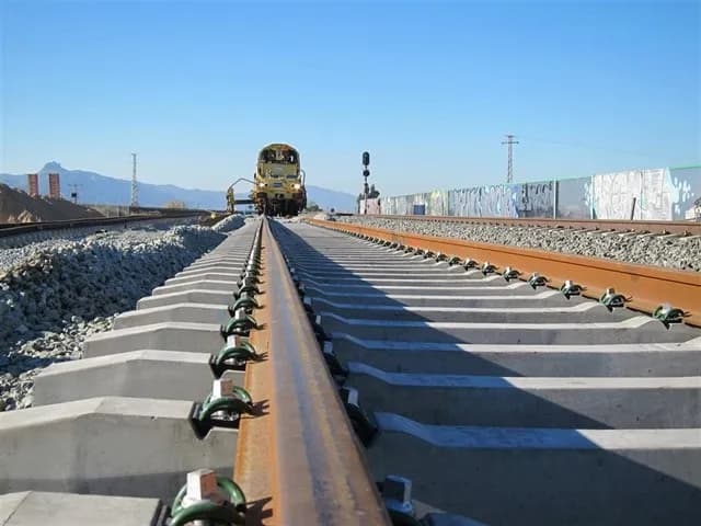 La CNMC propone medidas para cubrir la demanda de maquinistas en el sector ferroviario