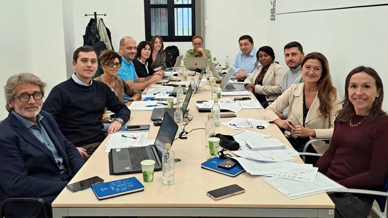 La Fundación Valenciaport impulsa una encuesta europea para identificar las necesidades formativas del sector portuario