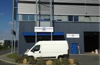 Premier Air Courier International mejora la gestión de sus almacenes con el SGA IzyPro e IzyWeb