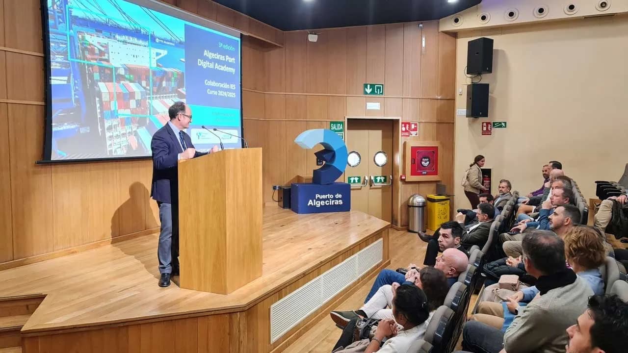 Algeciras Port Digital Academy, un puente sólido entre la formación y la empleabilidad en el sector logístico-portuario