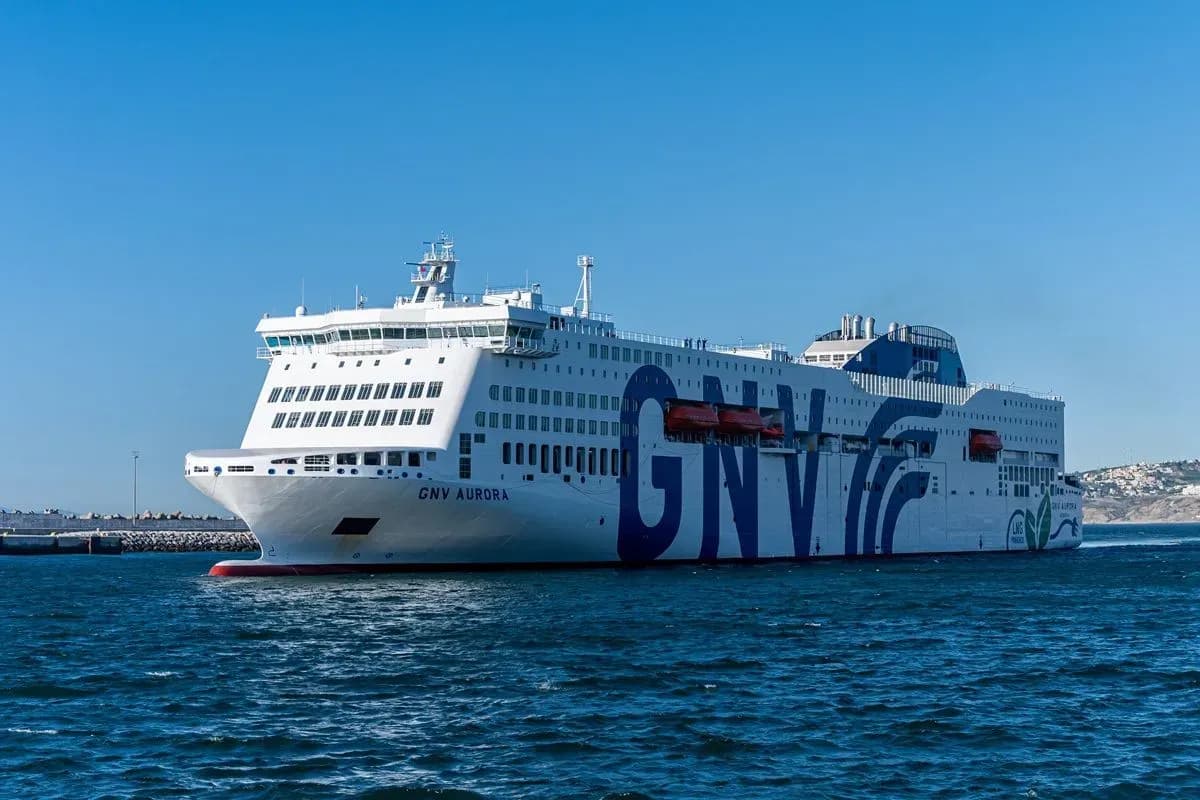 El GNV Aurora entra en servicio en Tánger y consolida la conexión marítima entre Marruecos, España e Italia
