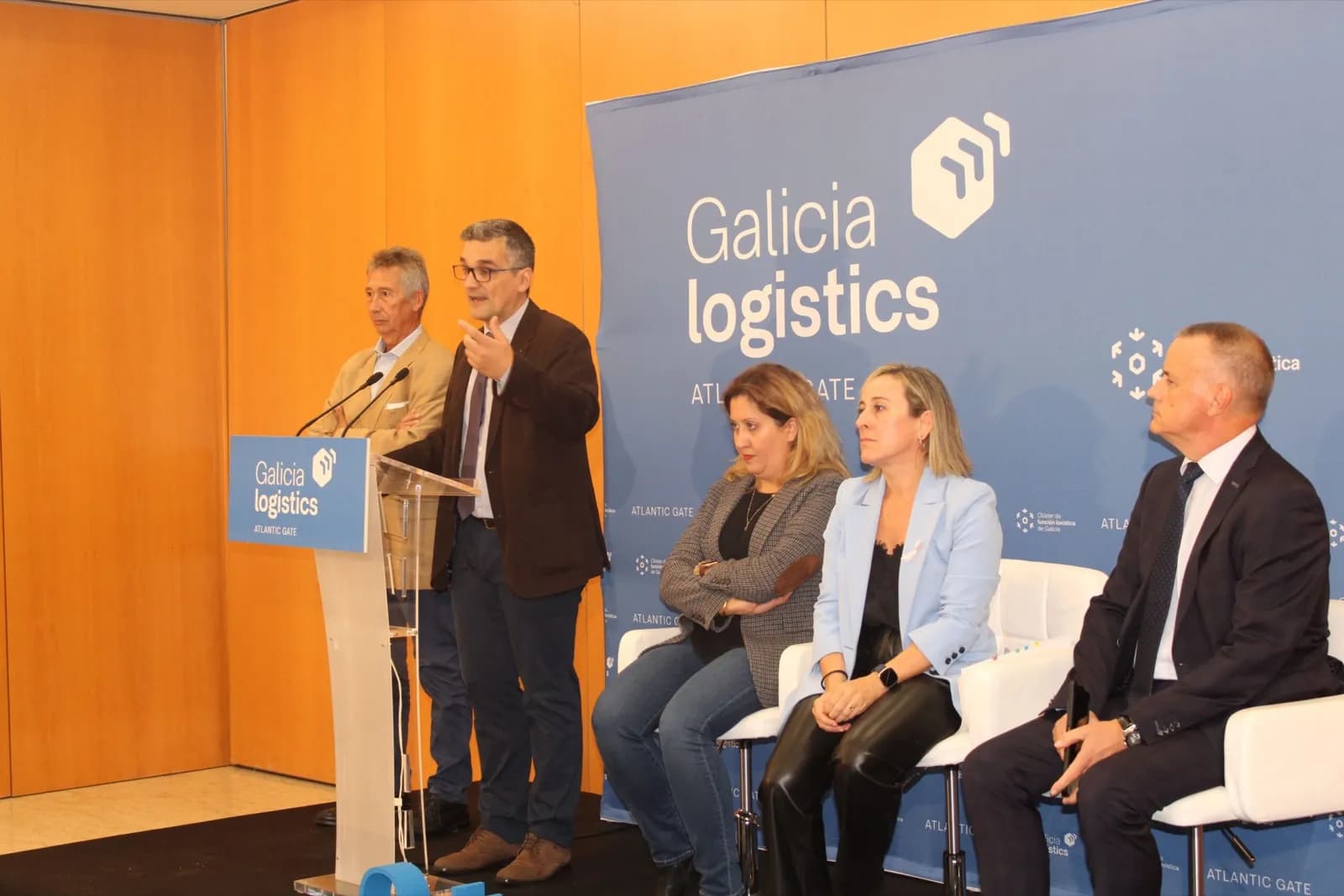 El Clúster da Función Logística reivindica la competitividad del tren para las mercancías de Galicia