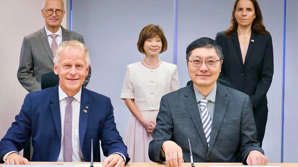 El Puerto de Hamburgo y el Puerto de Singapur fortalecen su cooperación en digitalización, descarbonización y ciberseguridad
