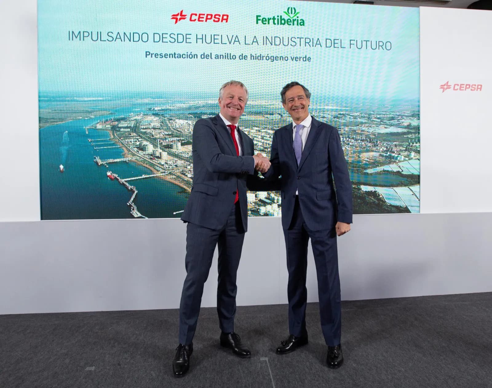 Cepsa y Fertiberia firman una alianza estratégica para impulsar la producción de hidrógeno verde