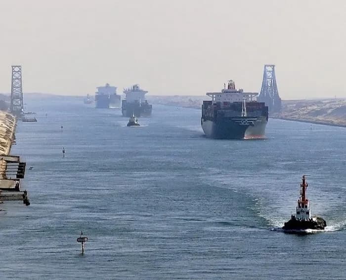 BIMCO estima el retorno gradual de las rutas marítimas tradicionales del Canal de Suez en 2026