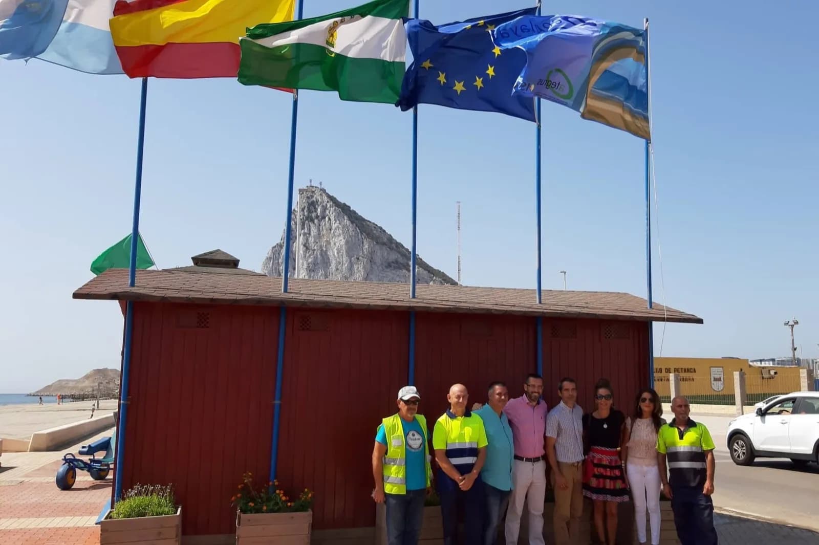 El distintivo de Ecoplaya ya luce en Santa Barbara y Sobrevela