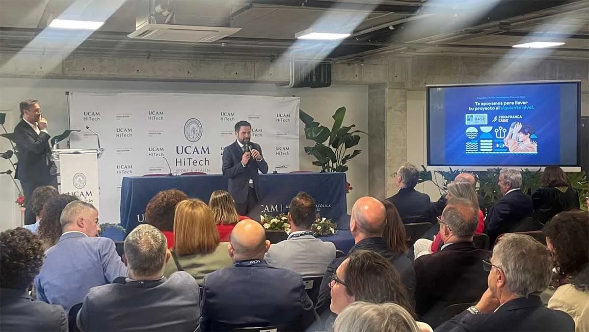 Incubazul de la Zona Franca de Cádiz destaca en el «II Encuentro de Incubadoras de Alta Tecnología» en Murcia