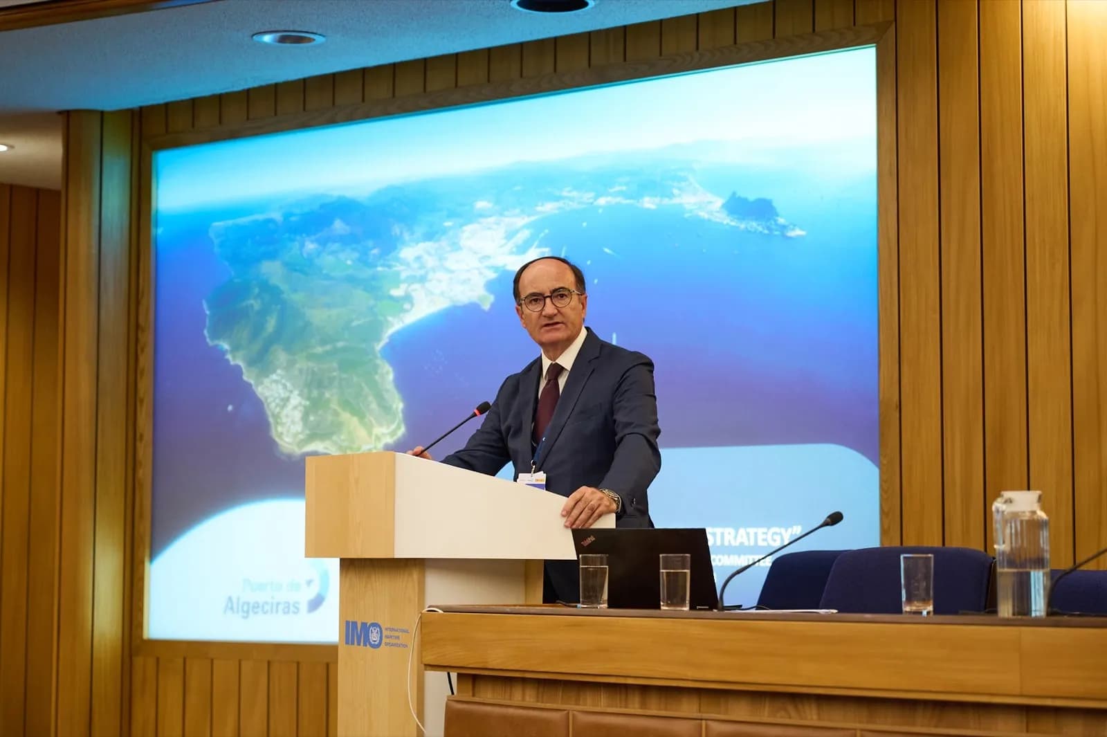 Gerardo Landaluce saca pecho por la Comunidad Portuaria de Algeciras