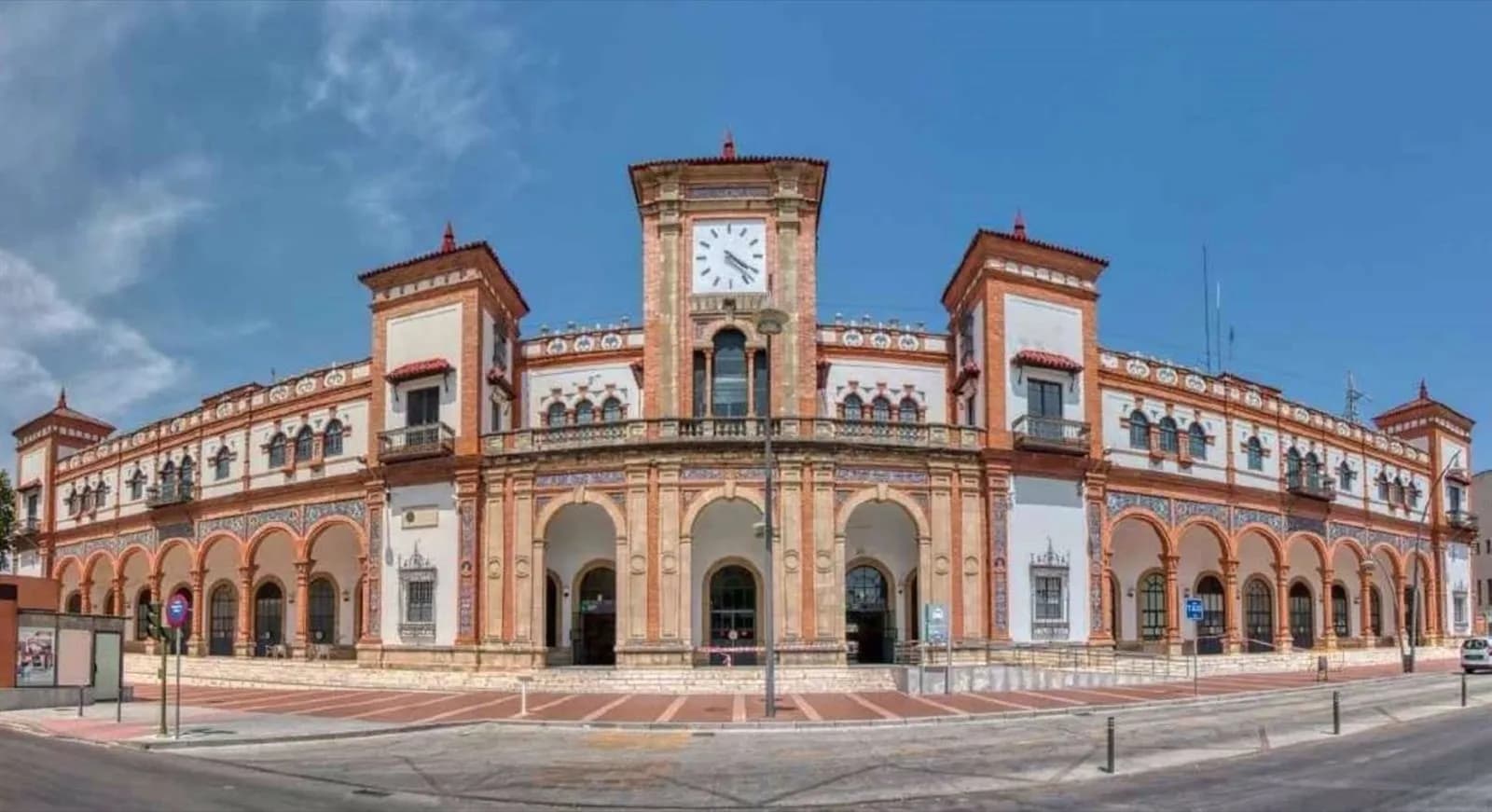 El Gobierno confirma el estudio de un apartadero ferroviario entre el Puerto de Cádiz y Jerez