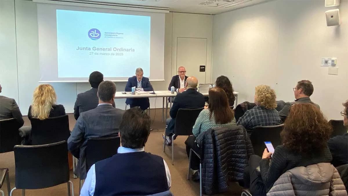 La Asociación de Consignatarios de Barcelona avanza en su reconocimiento internacional en formación marítima
