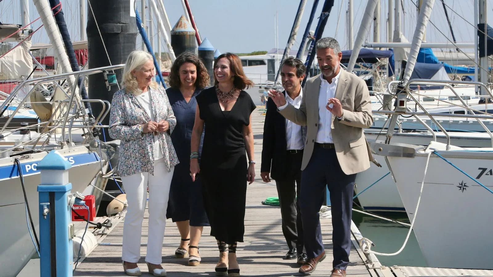 La Junta de Andalucía inicia las obras de dragado en el puerto de Rota