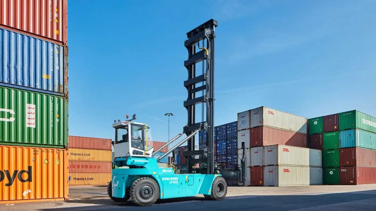 Konecranes presents its range of electric equipment for ports in São Paulo, with the Port of Santos as the first user in South America
