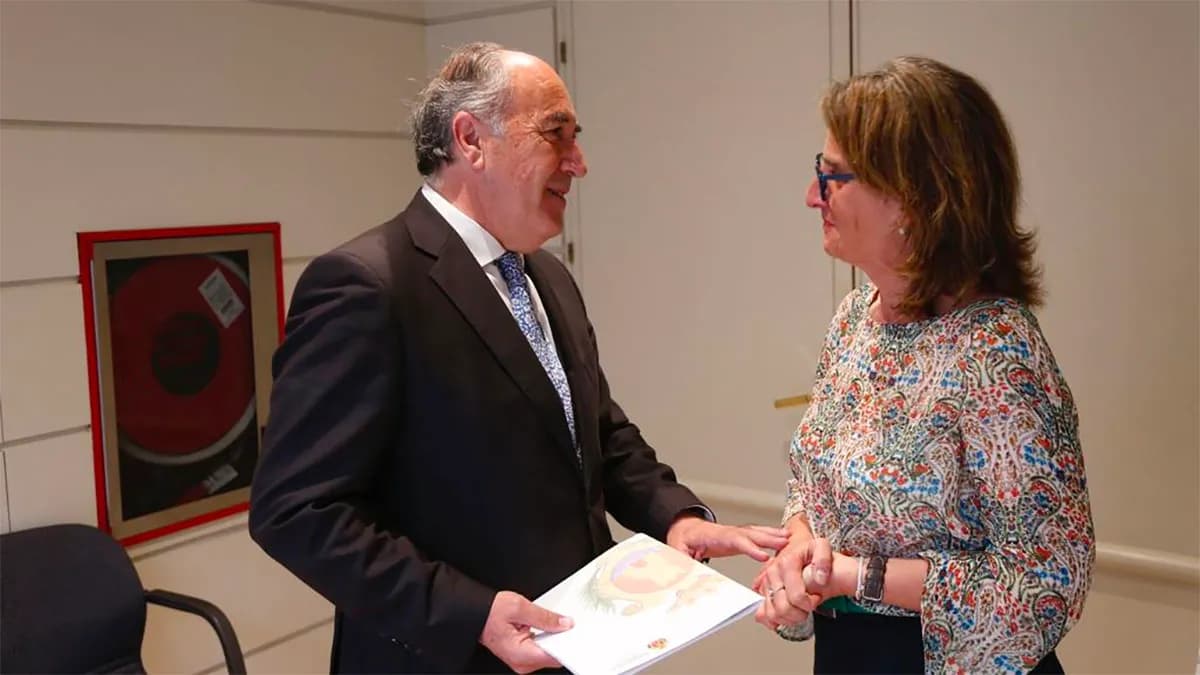 El alcalde de Algeciras valora muy positivamente el avance en el proyecto de recuperación de la Playa del Rinconcillo