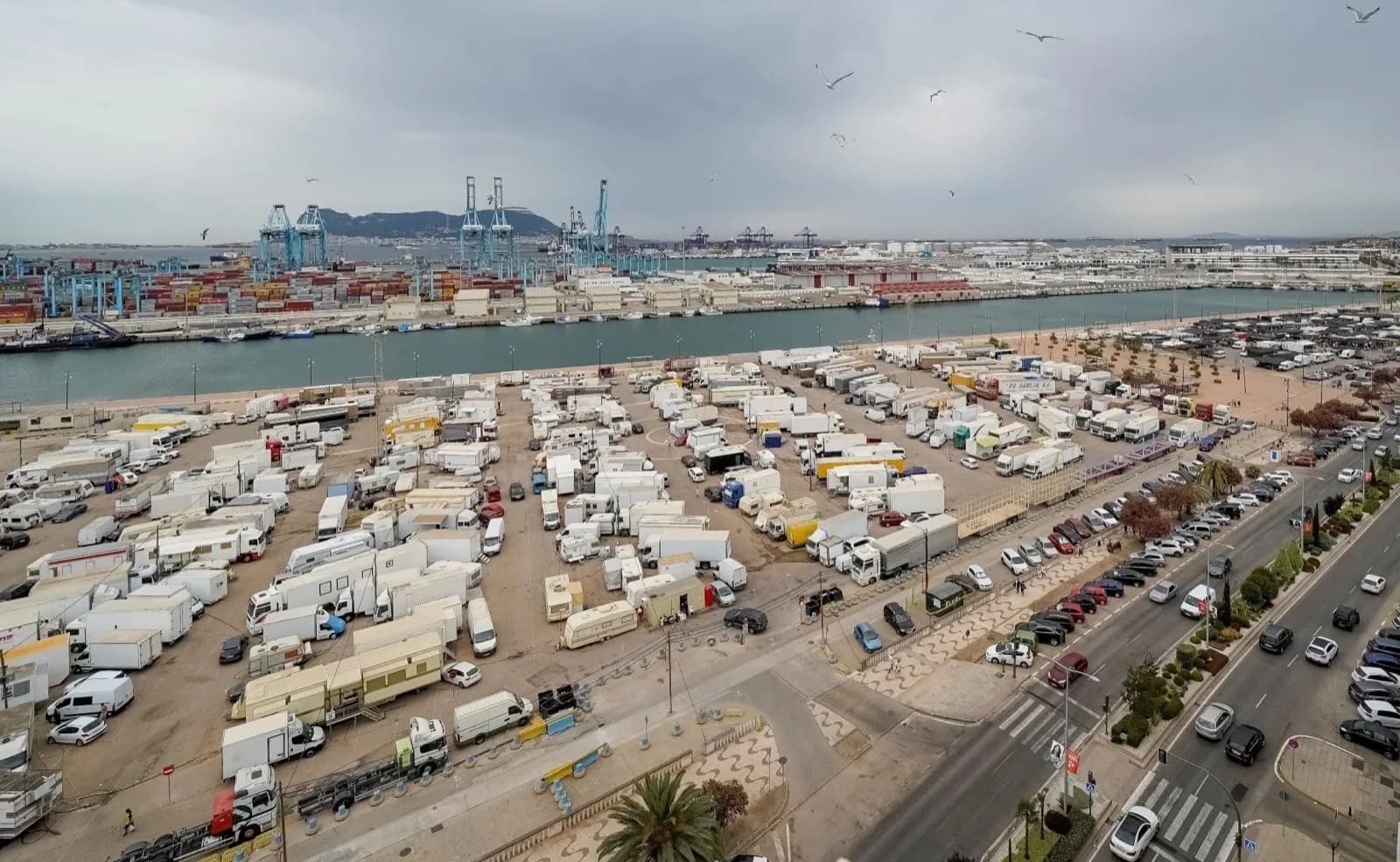 El aparcamiento del Llano Amarillo del puerto de Algeciras cerrará el 4 de julio